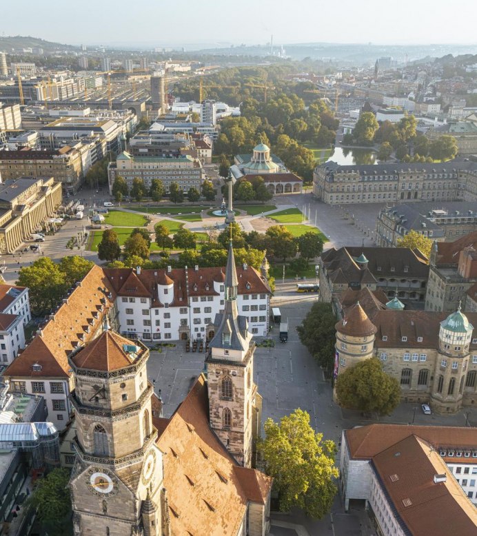 Schlossplatz von oben, © Stuttgart-Marketing GmbH, Sarah Schmid