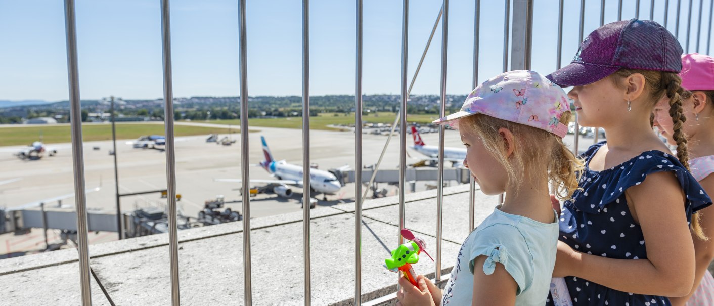 Visitor Terrace Stuttgart Airport, © © Marc Gilardone Photographer