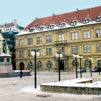 Prinzenbau on Schillerplatz Stuttgart with Stiftsfruchtkasten on the left and Schiller monument in the foreground