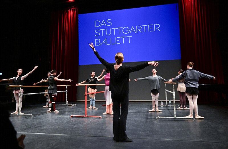 Blick hinter die Kulissen, © Württembergische Staatstheater Stuttgart