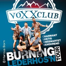 voXXclub - Burning Lederhos'n Tour, © links im Bild