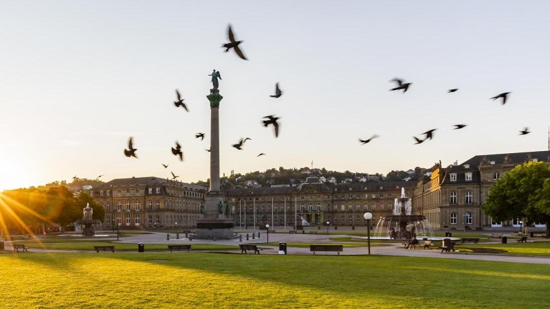 Palace Square facing the New Palace, © Stuttgart-Marketing GmbH, Werner Dieterich