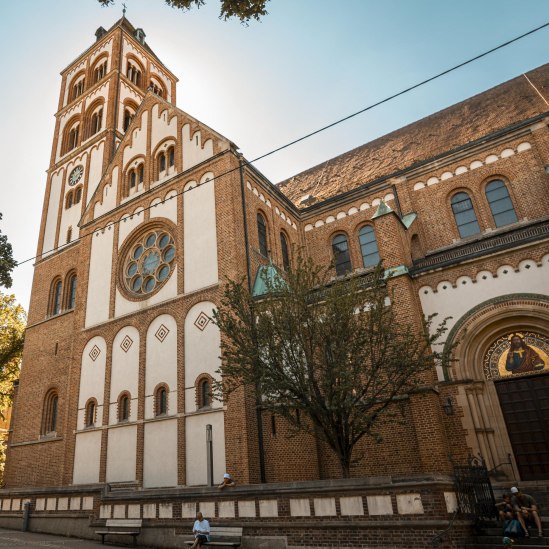 Kirche St. Elisabeth, © Stuttgart-Marketing GmbH, Sarah Schmid