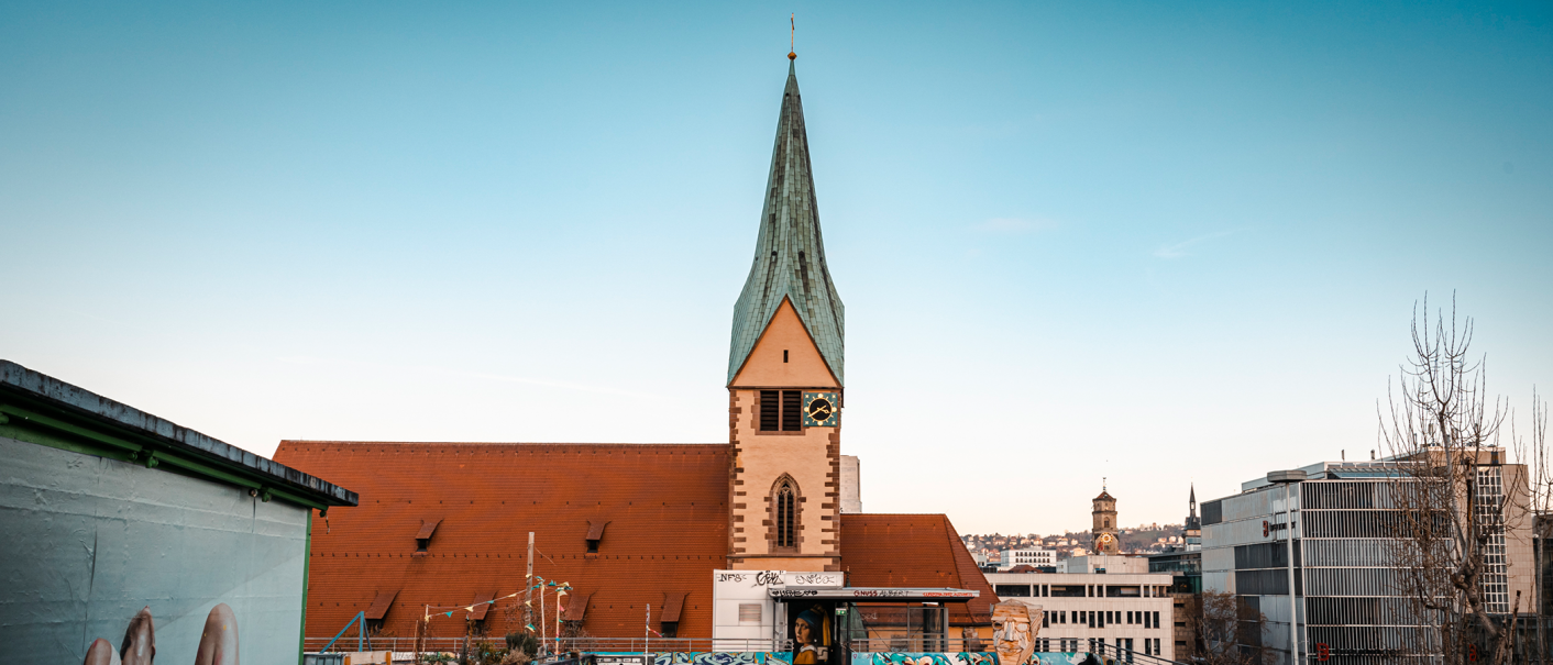 View of St. Leonhard's Church from the top parking deck of the Züblin parking garage., © Stuttgart-Marketing GmbH, Sarah Schmid