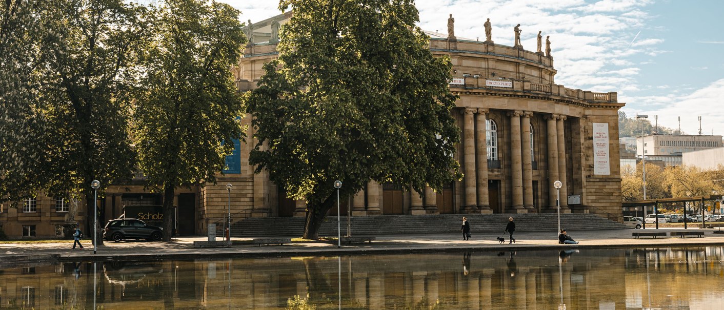 Staatsoper und Eckensee, © Stuttgart-Marketing GmbH, Sarah Schmid