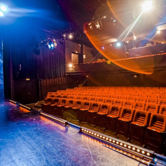 Bühne mit Blick in den Zuschauerraum, © Theater der Altstadt, Stuttgart