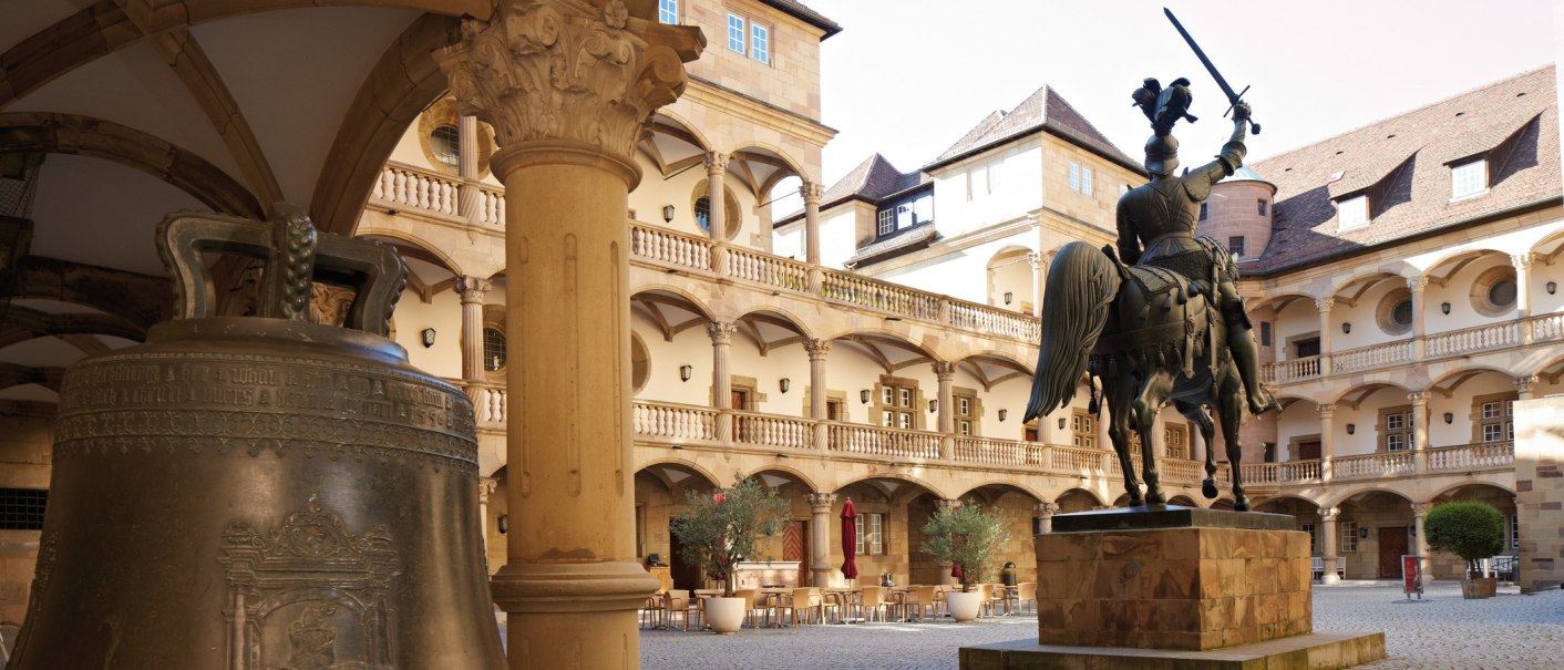 Old Castle, courtyard, © Stuttgart-Marketing GmbH, Christoph Düpper