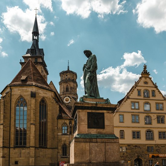 Schillerplatz Stuttgart, © Stuttgart-Marketing GmbH, Sarah Schmid