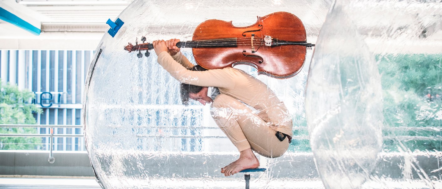 Lokstoff! Theater in public space, © FREDERIK LAUX PHOTOGRAPHY