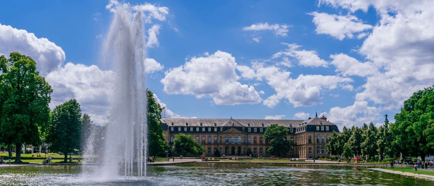 Neues Schloss mit Eckensee, © Thomas Niedermüller