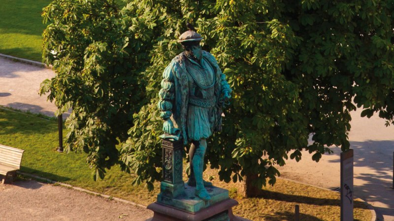 The Duke Christoph Monument on the Schlossplatz in Stuttgart, © Werner Dieterich