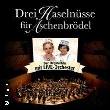 Drei Haselnüsse für Aschenbrödel - Der Originalfilm mit Live-Orchester, © links im Bild