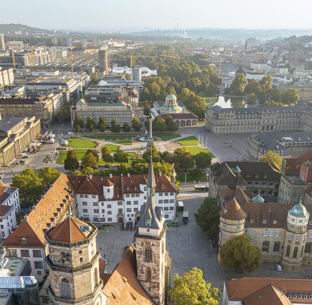 Schlossplatz, Drone shot, © Stuttgart-Marketing GmbH, Sarah Schmid