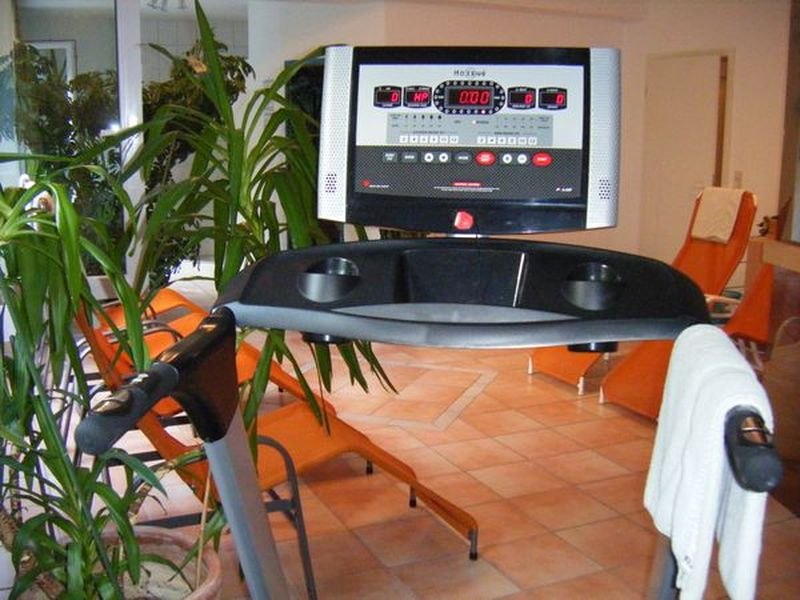 our treadmill for inside jogging, © AKZENT Hotel Möhringer Hof