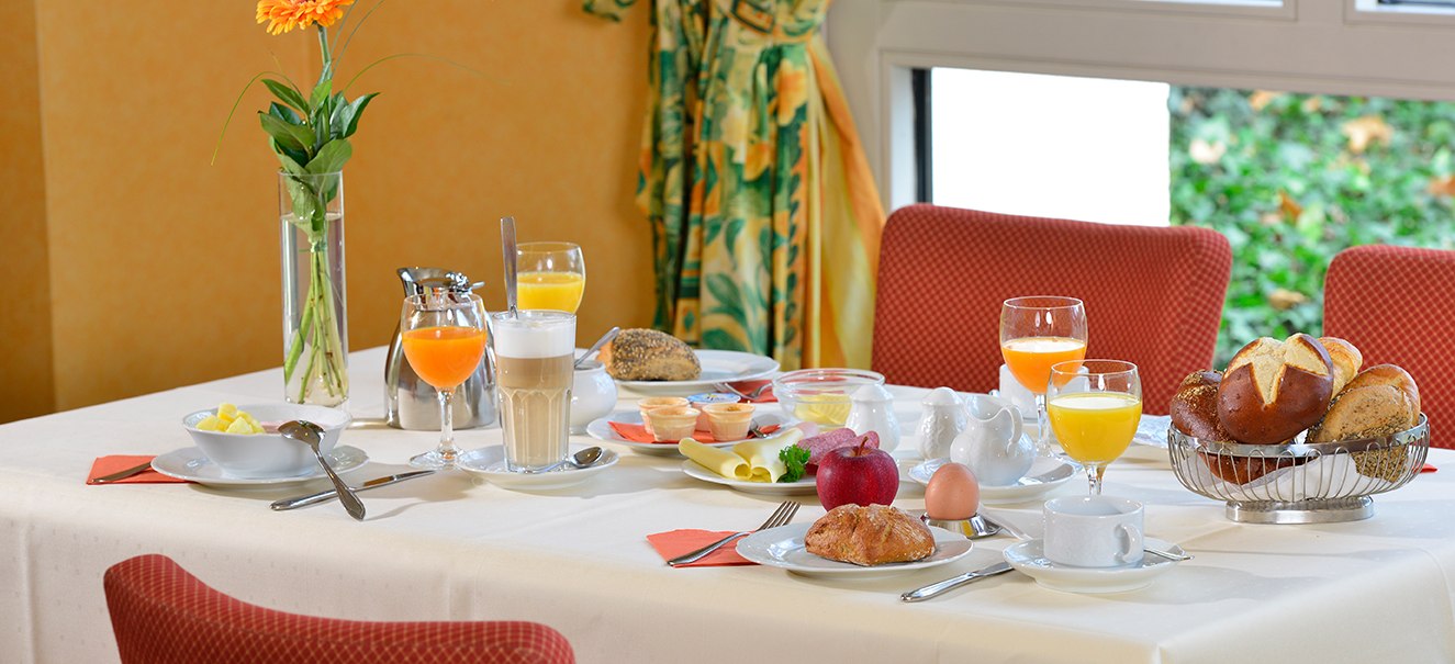 Breakfast, © Amber Hotel Leonberg / Stuttgart