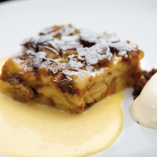 Oven bread pudding, © Stuttgart-Marketing GmbH, Jean-Claude Winkler Photography