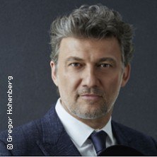 Jonas Kaufmann - Viva Puccini!, © links im Bild