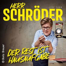 Herr Schröder - Der Rest ist Hausaufgabe, © links im Bild