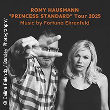 Romy Hausmann & Fortuna Ehrenfeld - Princess Standard Tour 2025, © links im Bild